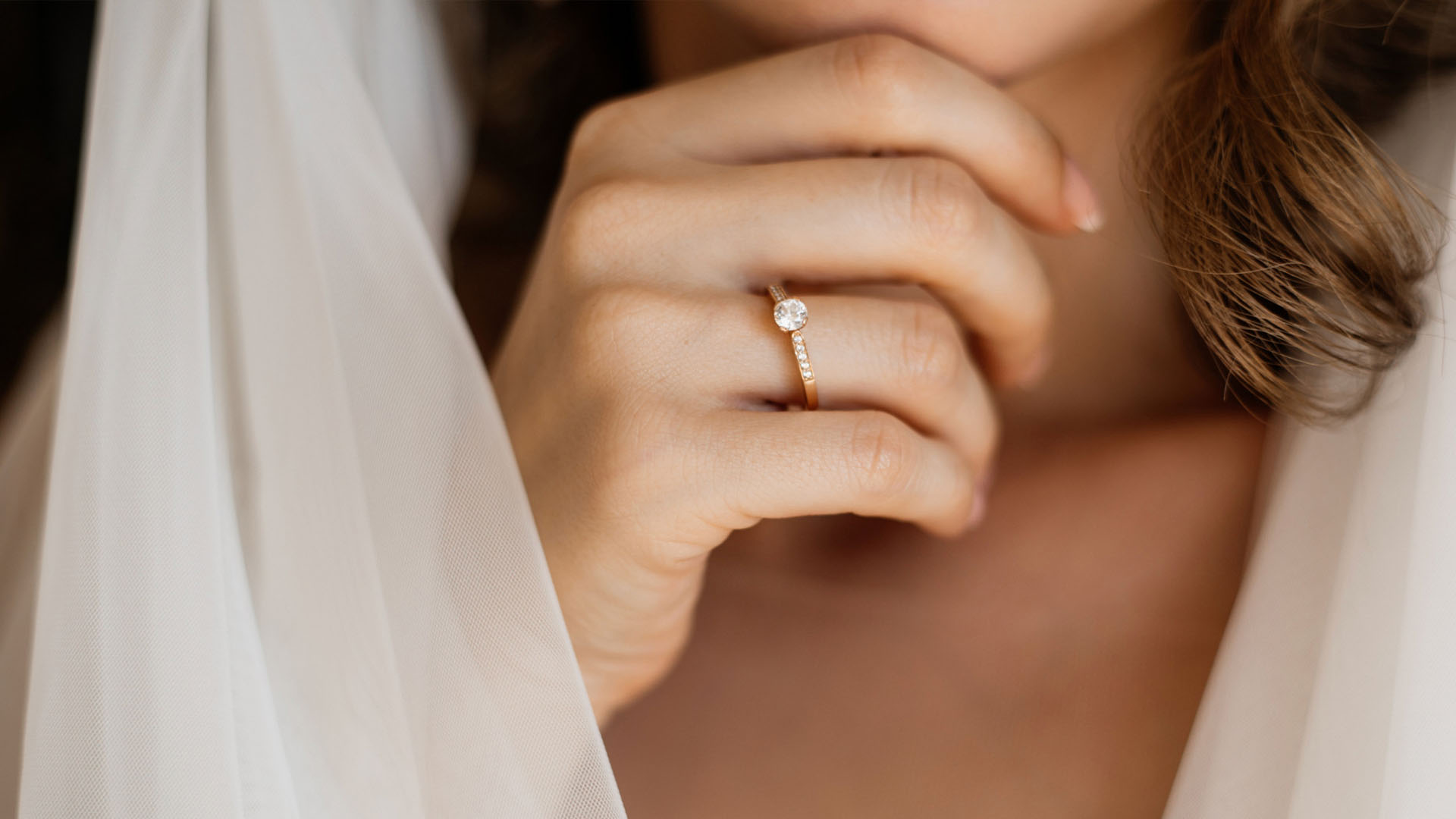 Choosing the Perfect Gemstone to Match Your Unique Style